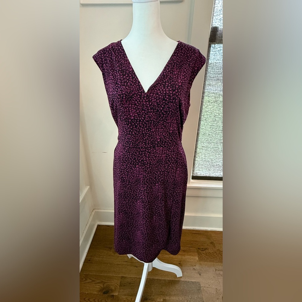 Ann Taylor. Purple & Black Short Sleeve Faux Wrap Dress. Size Small.